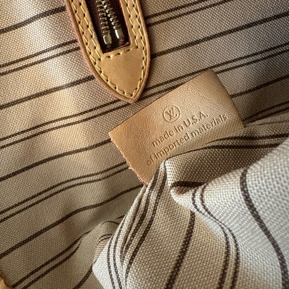 Louis Vuitton Delightful MM New Model M50156 with box, dust bag, original tags - Picture 9 of 11